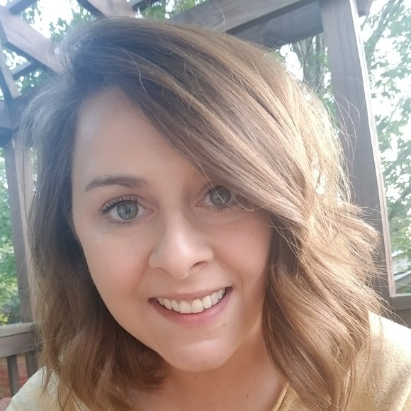 Meet your Posher, Hope - Picture 1 of 1